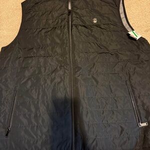 Izod Men's Black Puffer Vest